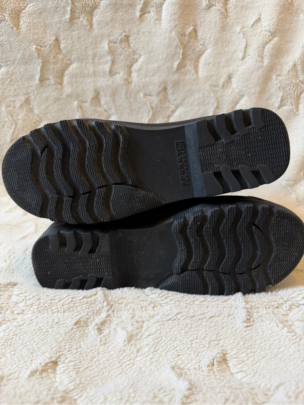 EUC Sperry Gosling Black Quilted Waterproof Duck Winter Boots